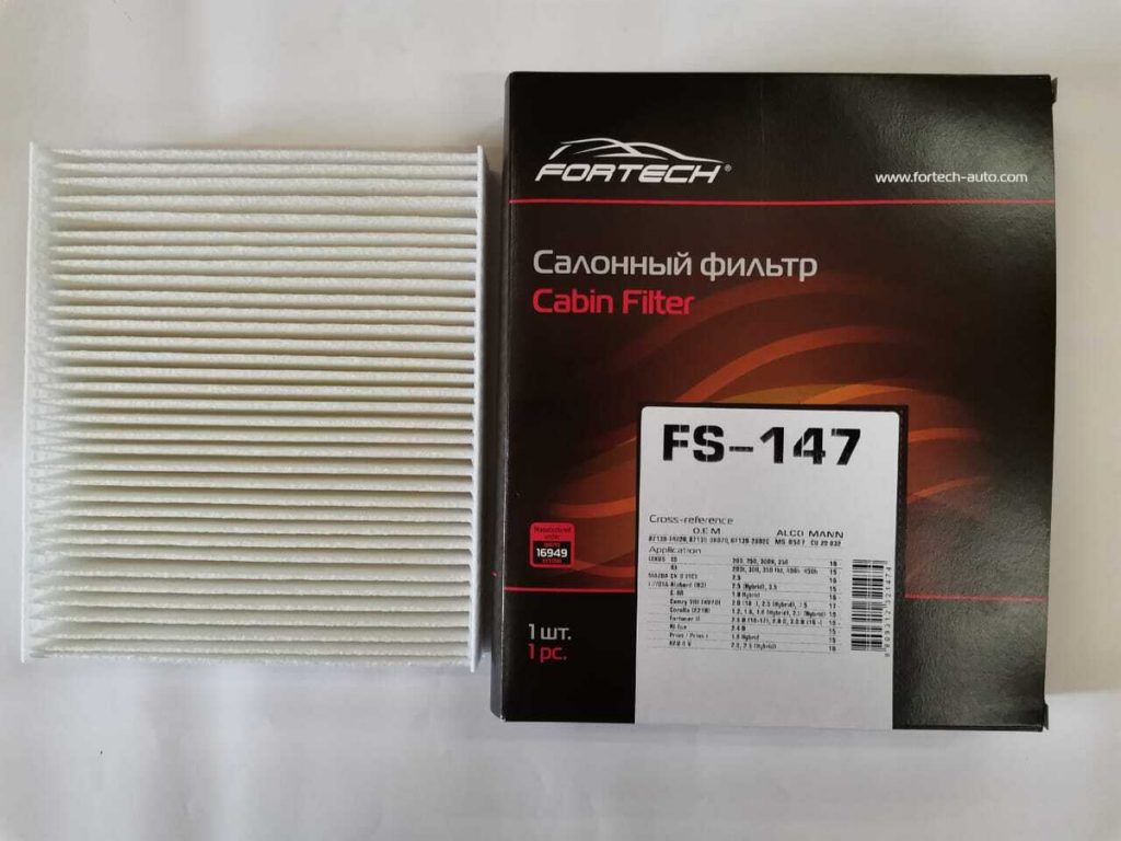 Фильтр салонный Fortech FS-147